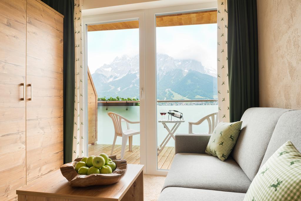 Hotel Hubertushof Lermoos Rom bilde