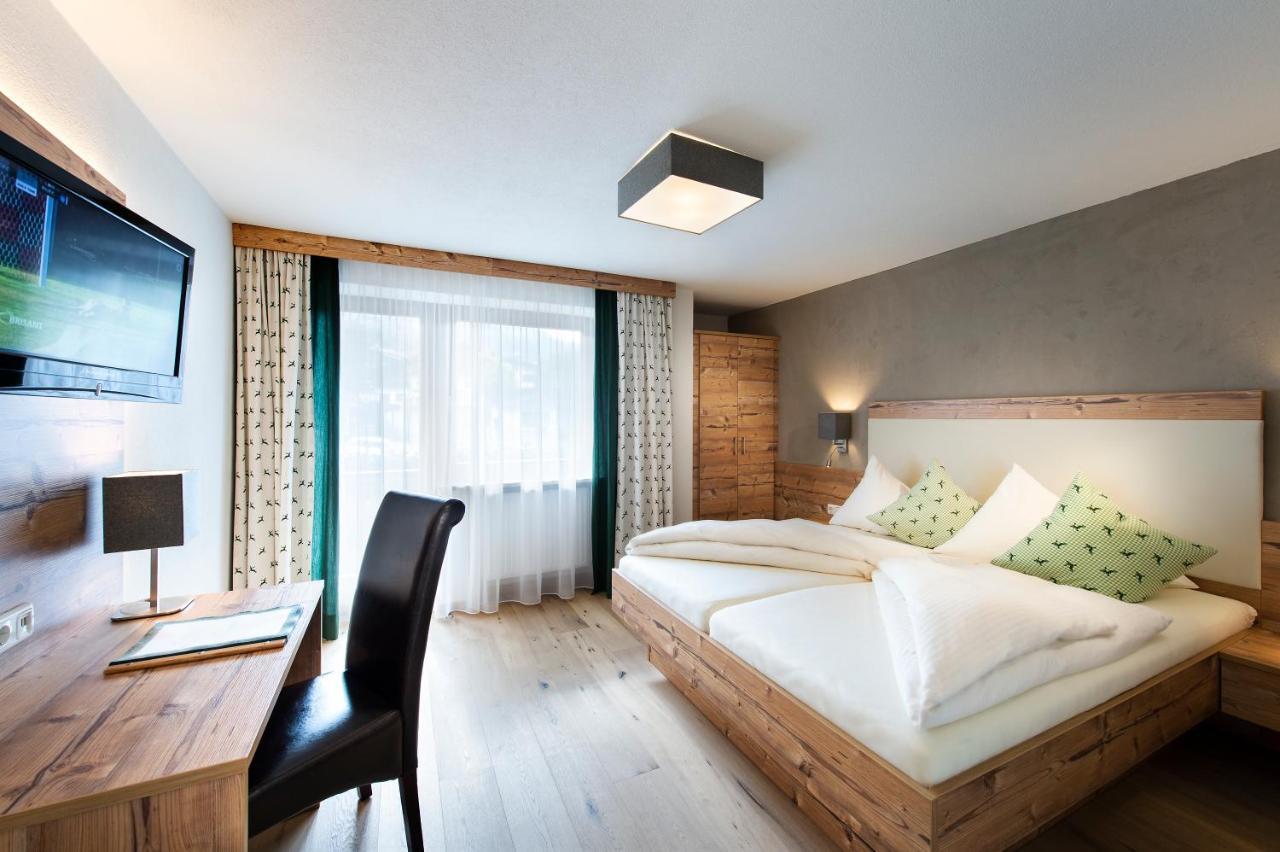 Hotel Hubertushof Lermoos Eksteriør bilde